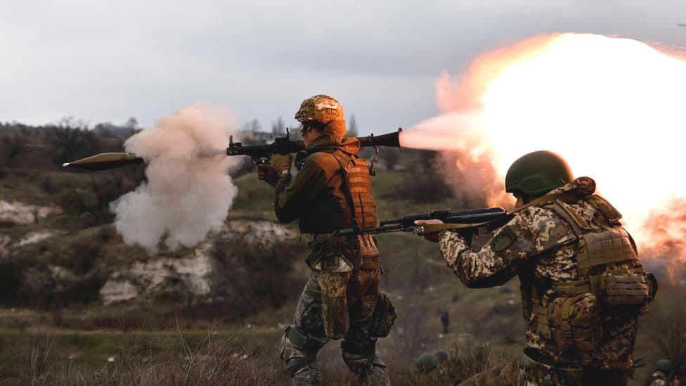 Membaca Jejak Peradaban: Bagaimana Konflik Bersenjata Mengukir Ulang Wajah Dunia yang Kita Kenal