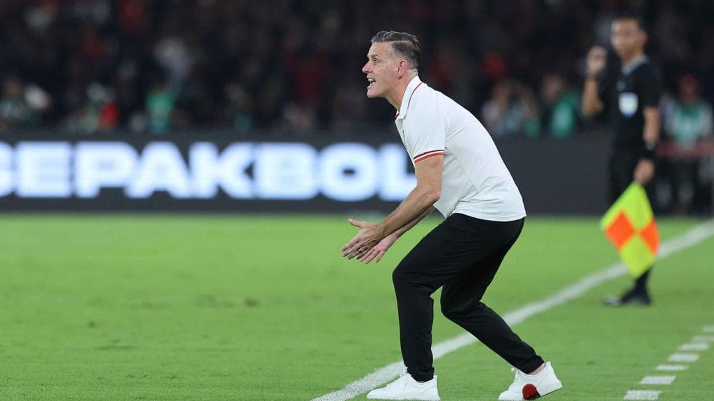 Analisis Mendalam: Apa yang Sebenarnya Terjadi di Balik Kemenangan 4-0 Debut Herdman?