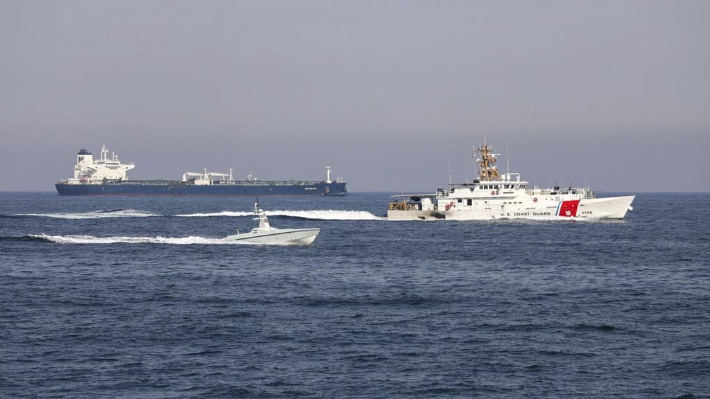 Analisis Geopolitik: Implikasi Strategis Pungutan Iran di Selat Hormuz Terhadap Stabilitas Pasar Energi Global