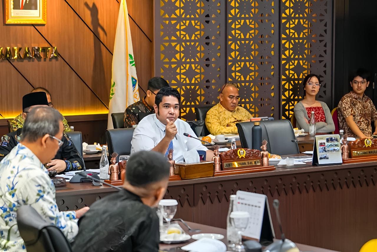 Pesta Mewah vs Laba Ambruk: Ironi Bank Jakarta yang Bikin Geleng Kepala